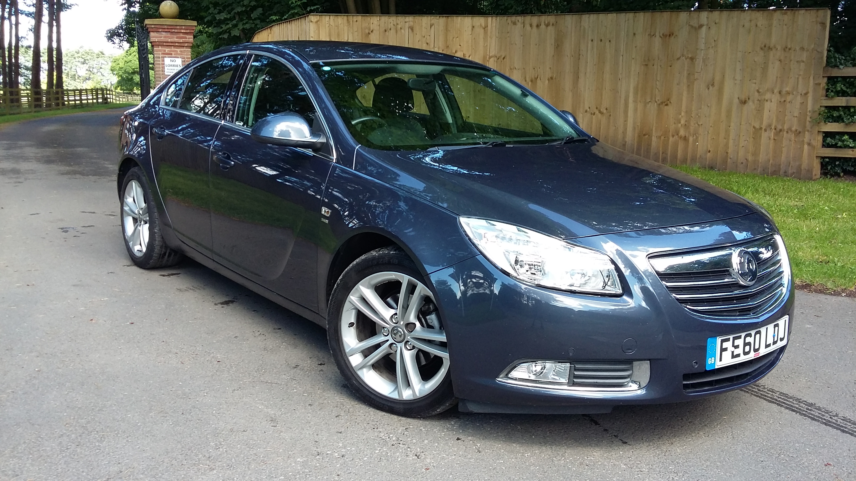 Low mileage Vauxhall Insignia for sale by Woodlands Cars Malton (19